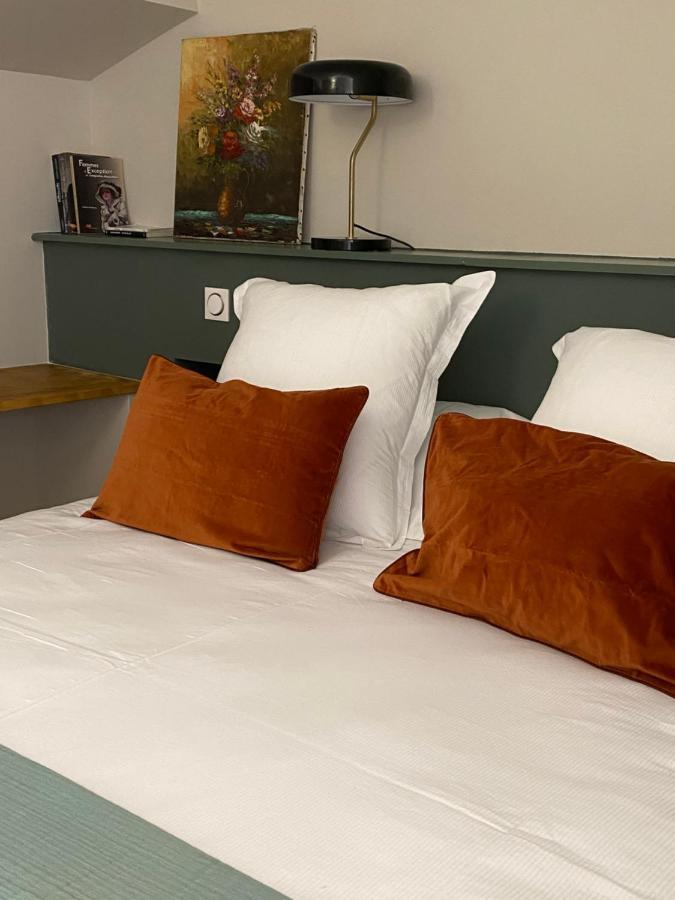 Le Petit Bijou Sete, Quatre Appartements Au Centre Ville, Trois Avec Vue Canal Екстериор снимка