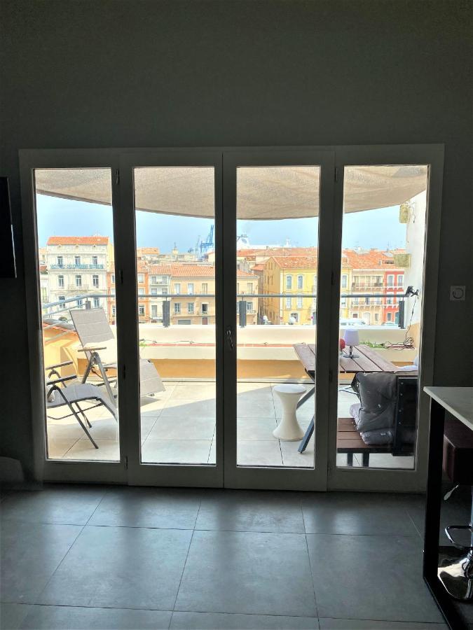 Le Petit Bijou Sete, Quatre Appartements Au Centre Ville, Trois Avec Vue Canal Екстериор снимка