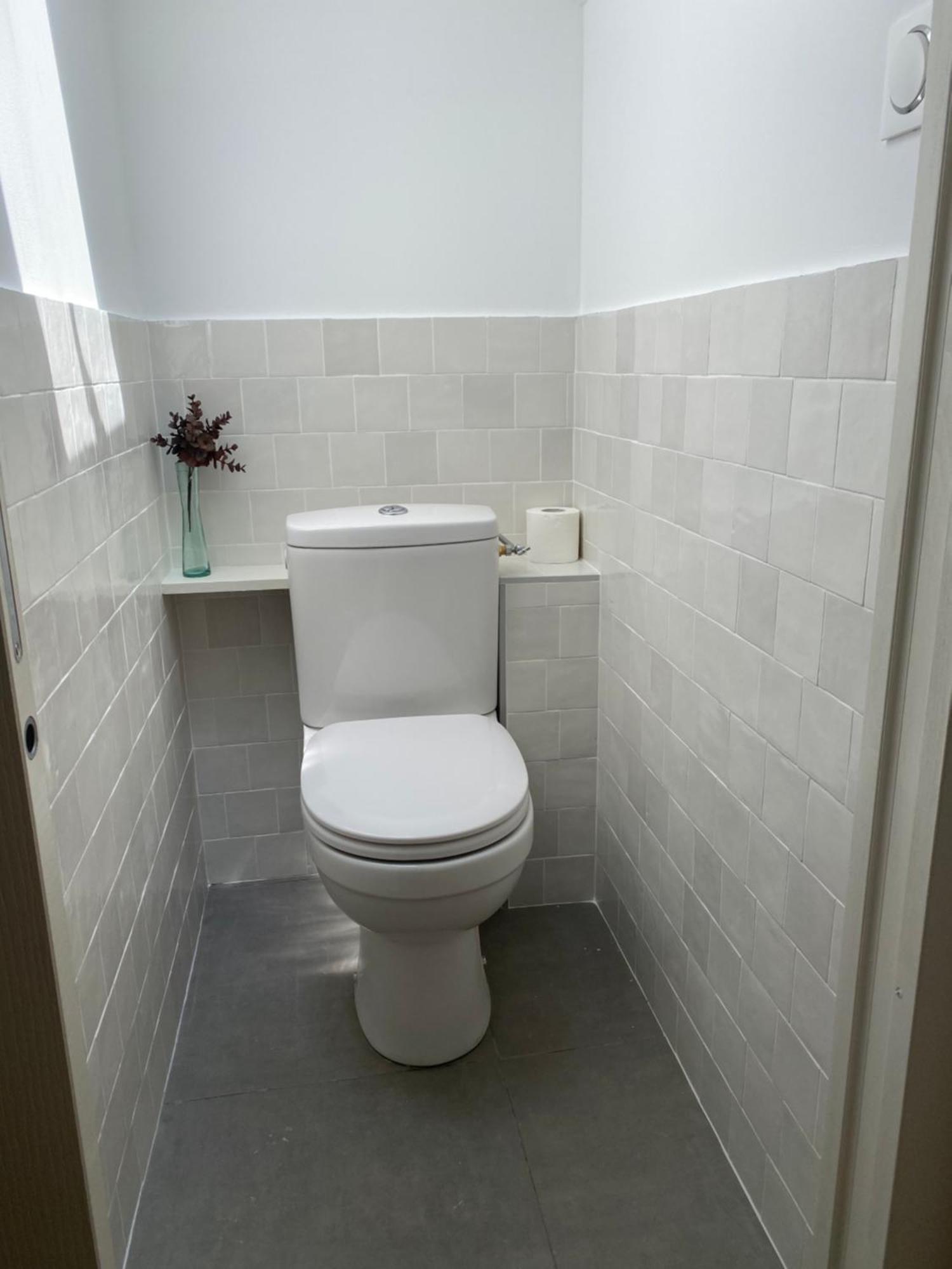 Le Petit Bijou Sete, Quatre Appartements Au Centre Ville, Trois Avec Vue Canal Стая снимка